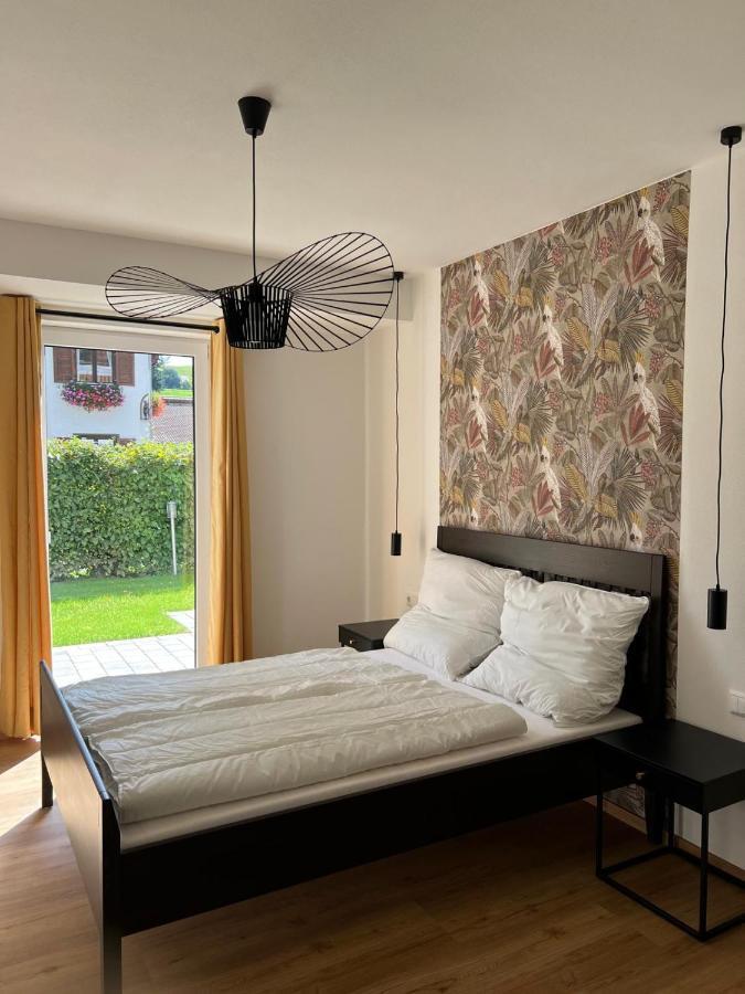 Ferienwohnungen Roessle Stiefenhofen 外观 照片